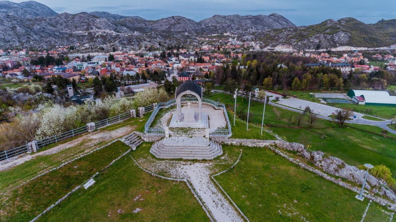 Hotel Dapcevic Cetinje Exterior foto